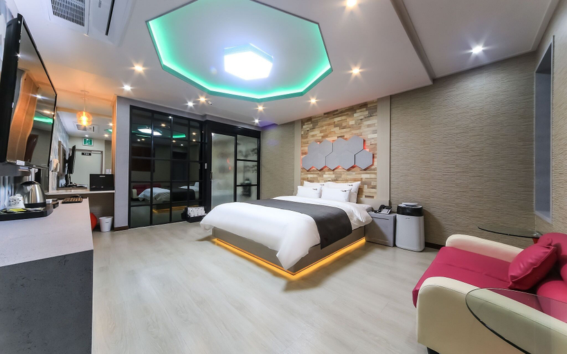 Bedroom 4, Ulsan Yeongnam Alps Dragonfly, Ulju
