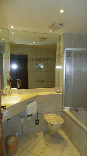 Bathroom, Meister BAR HOTEL Frankenwald, Hof