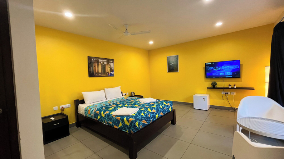 Room 4, Sridevi White Sand Beach Resort, Uttara Kannada
