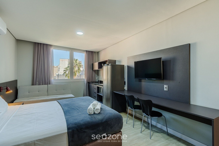 Room 4, Studio Downtown Near Ccmq - Tco0501, Porto Alegre