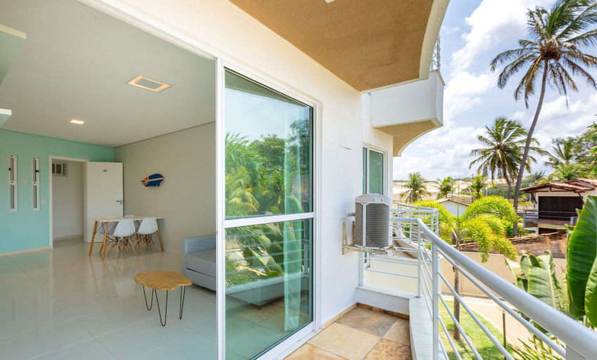 Terrace/patio, Apt in Condo w/ Pool 1 Block the Beach Kvi0203, Caucaia