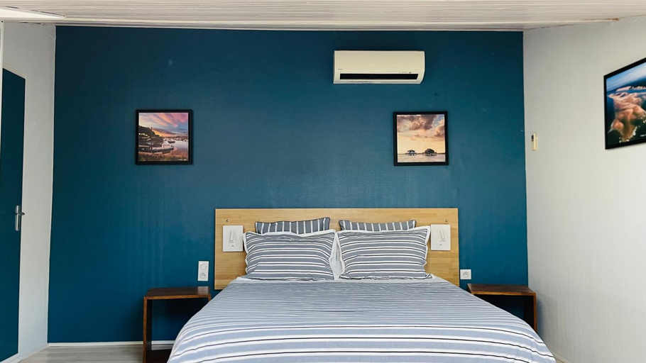 Bedroom 2, Chambres D’hotes Any-Jean Louis a Mios, Gironde