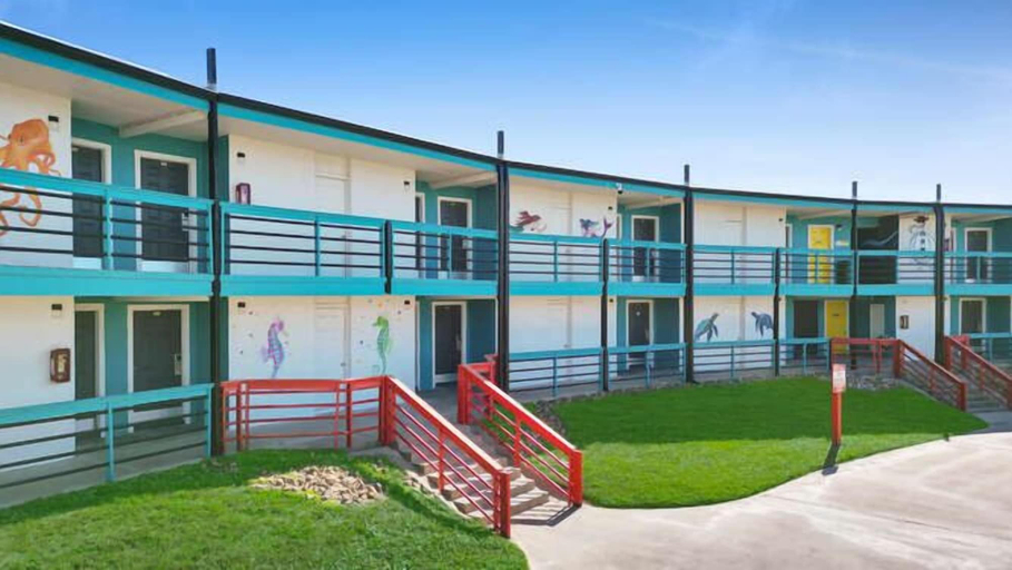Exterior & Views 2, Crystal Palace Resort, Galveston