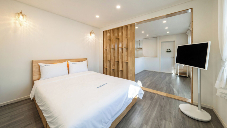 Bedroom 2, Gangneung Stay Andamiro Pension, Gangneung