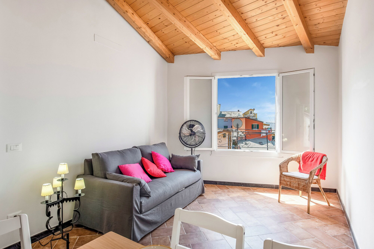 Living area 2, High Roof Apartment, La Spezia
