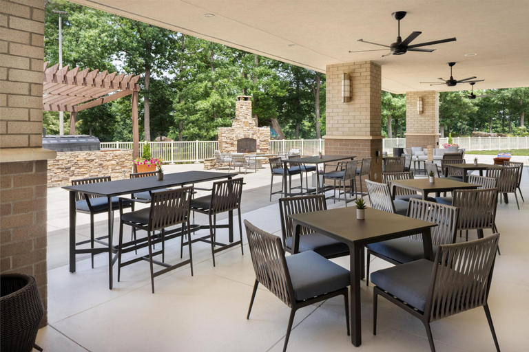 Food & Drinks 5, Embassy Suites by Hilton Charlotte Concord Golf Resort & Spa, Cabarrus