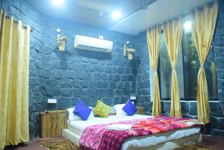 Bedroom 3, ISTAQBAL HOTEL MUKKI, Balaghat