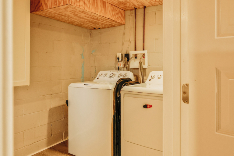 Interior 2, Essex Smart Stay, Baltimore
