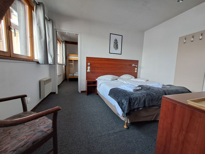 Bedroom 5, Chalet Du Crey, Savoie
