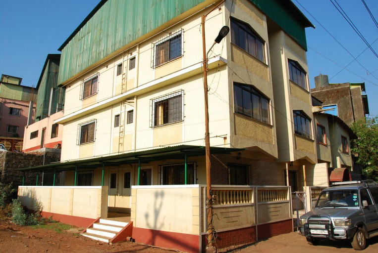 Exterior & Views 1, HOTEL SHANTI PALACE, Satara