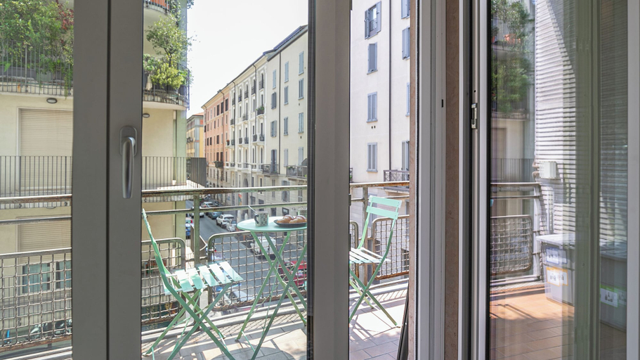 Balcony 5, Italianway Comfort - Panfilo Castaldi 23, Milano