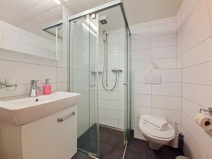 Bathroom 2, Apartment Schwendihus by Interhome, Interlaken