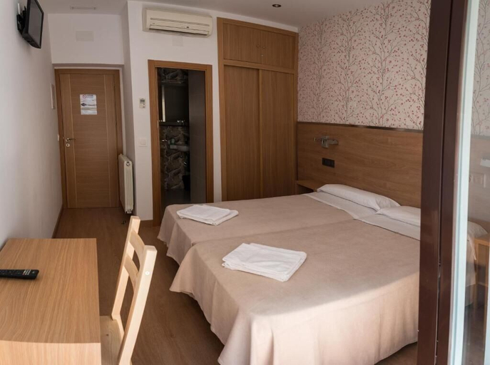 Bedroom 3, Hostal San Antonio, Madrid