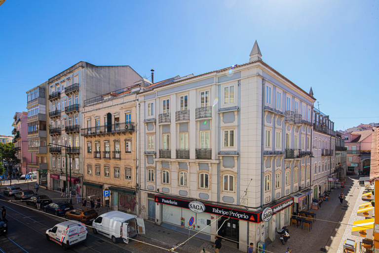Exterior & Views 1, Castelo Superior Two Bedroom Apartment, Lisbon