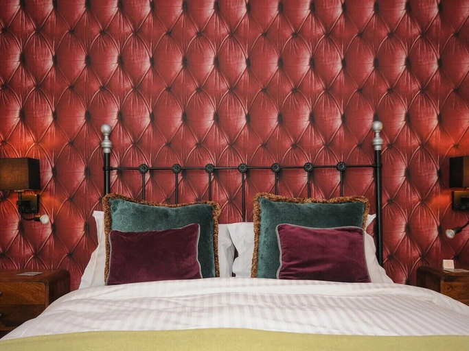 Room 5, Sycamore at Lifton Hall, Devon