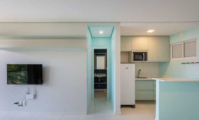 Private kitchen, Apt in Condo w/ Pool 1 Block the Beach Kvi0203, Caucaia
