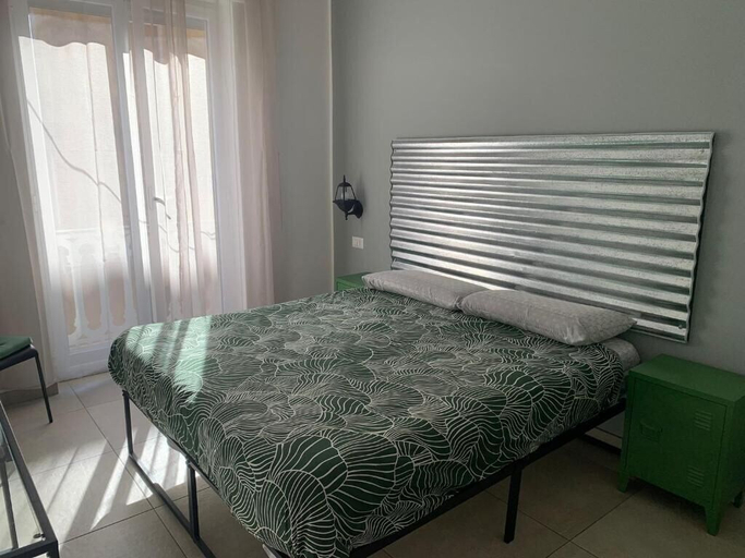 Room 5, Rallegranza, Napoli