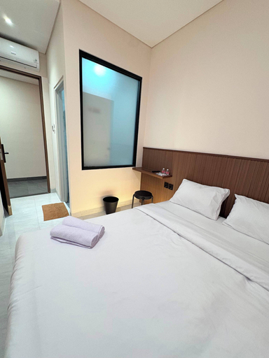 Room 3, Sera Inn Tanjung Priuk, North Jakarta