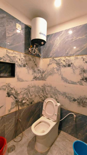 Bathroom 5, Shree Hari Niwas Paying Guest House, Varanasi