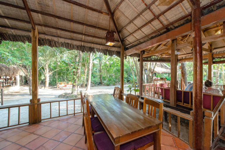 Food & Drinks 4, Freedomland Phu Quoc Resort, Phú Quốc