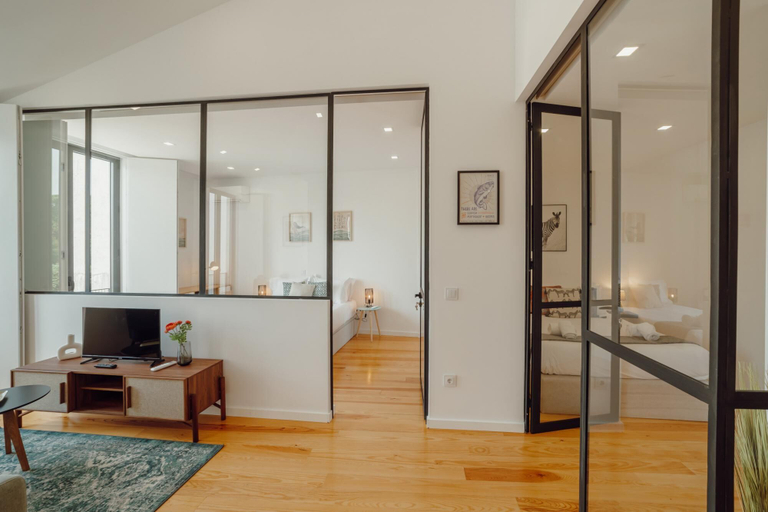 Others 5, Courtyard Oporto Design Apartment G, Porto