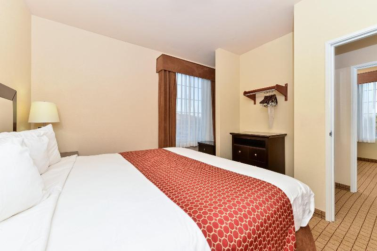 Bedroom 3, Quality Inn & Suites Norman near University, Cleveland