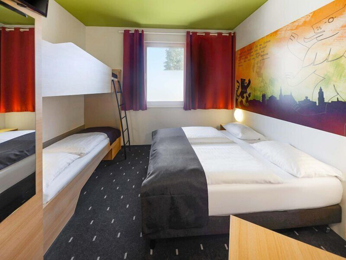 Bedroom 4, B&B Hotel Weimar, Weimar