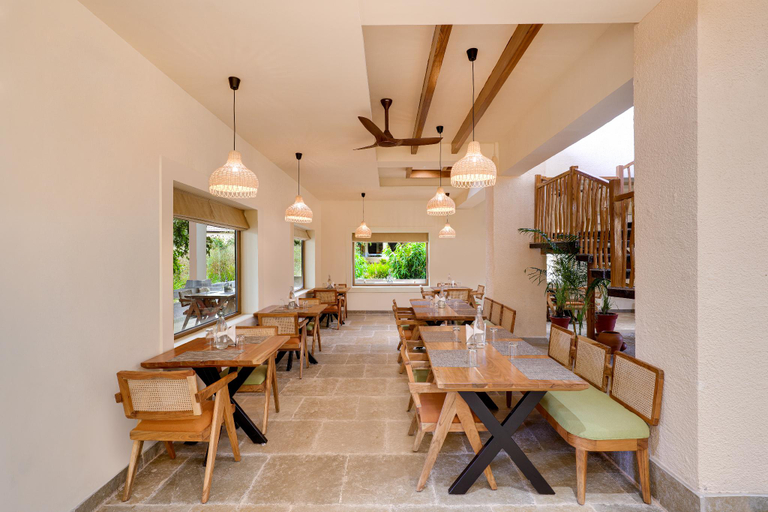 Restaurant 3, The Safari Lodge Kanha, Balaghat