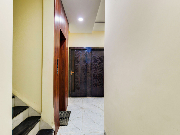 Public Area 2, Hotel Dev Shree, Indore