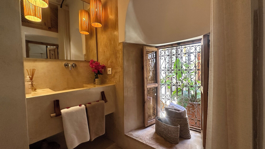 Bathroom 4, Riad Dar Eternity, Marrakech