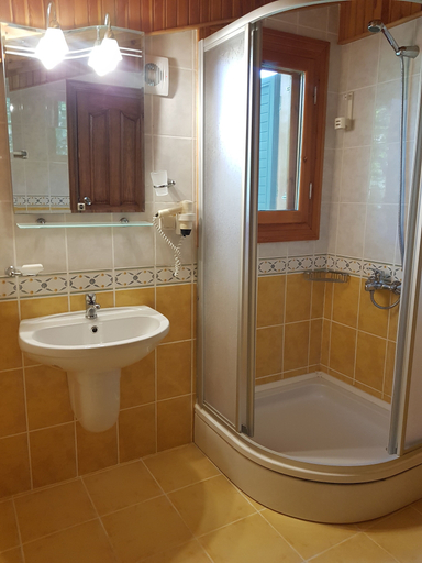 Bathroom 5, Pinea Pansiyon, Kemer