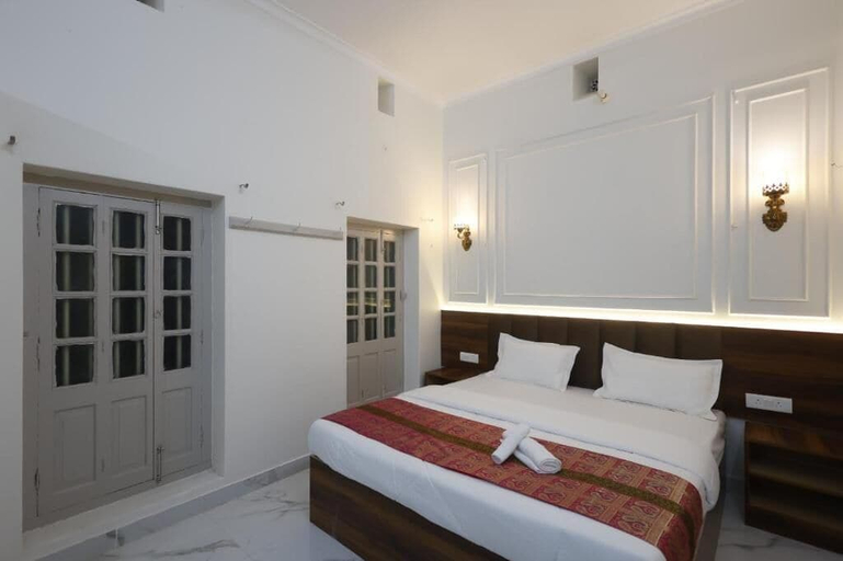 Room 4, Bhawani Homes, Varanasi