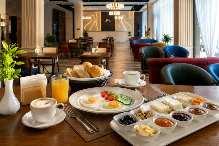 Food & Drinks 5, Macan Terrace Hotel, Tashkent City