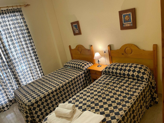 Bedroom 3, Apartamentos Pueblo Salado, Murcia