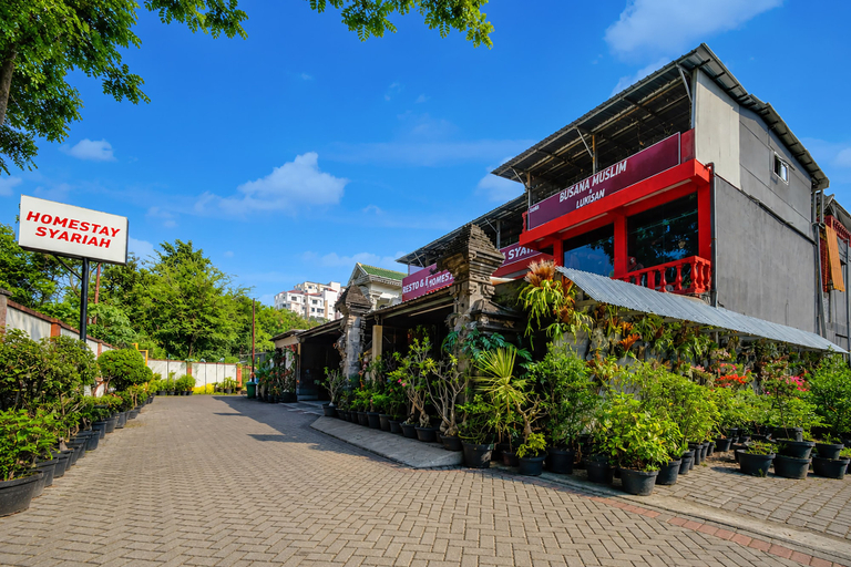 Front of property 5, Hotel O near City of Tomorrow Mall formerly Vandhela Homestay, Surabaya