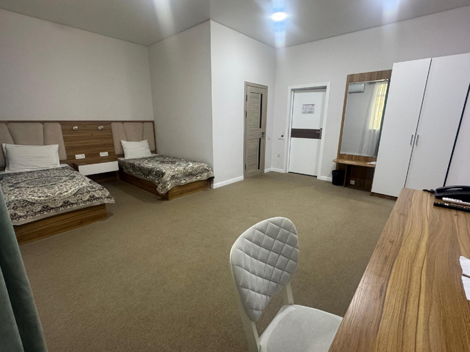 4, Brilliant Hotel, Tashkent City