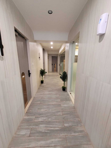 Public Area 2, The Royal Era Hotel, Gandhinagar