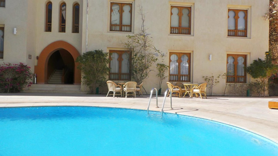 Sport & Beauty 5, Turtle's Inn, Al-Ghurdaqah 2