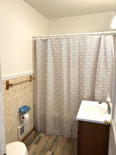 Bathroom 3, Hidden Haven Cottages, Missaukee
