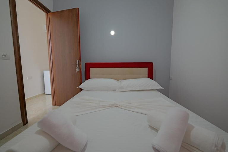 Bedroom 2, Vila Xhovani, Sarandës