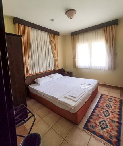 Bedroom 4, Pinea Pansiyon, Kemer