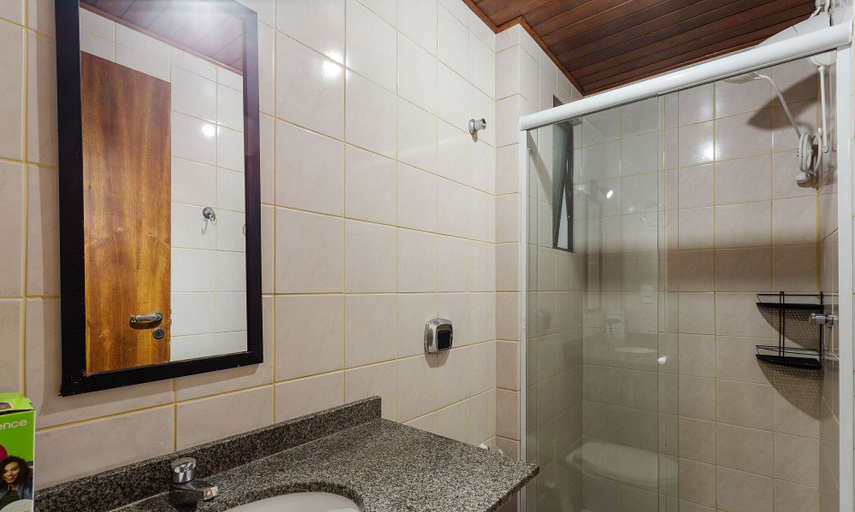 Bathroom, Comfortable Ap 80m Praia dos Ingleses Amc0202, Florianopolis