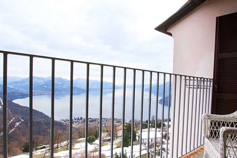 Others 5, Stylish Lake Maggiore Apartment With Lake Views, Varese