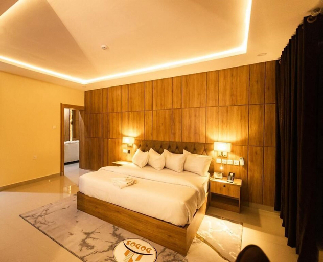 Room 4, Dodos Hotel Services, Obio/Akp
