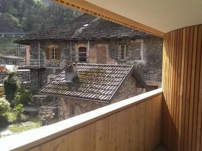 Others 5, Apartment Corte delle Camelie - Wohnung im ersten Stock by Interhome, Locarno