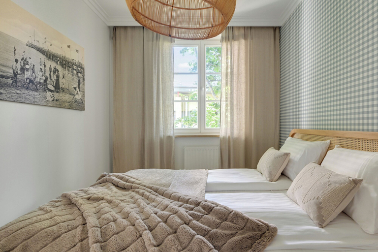 Room 4, Valor -Rodzinny apartament z balkonem, Sopot