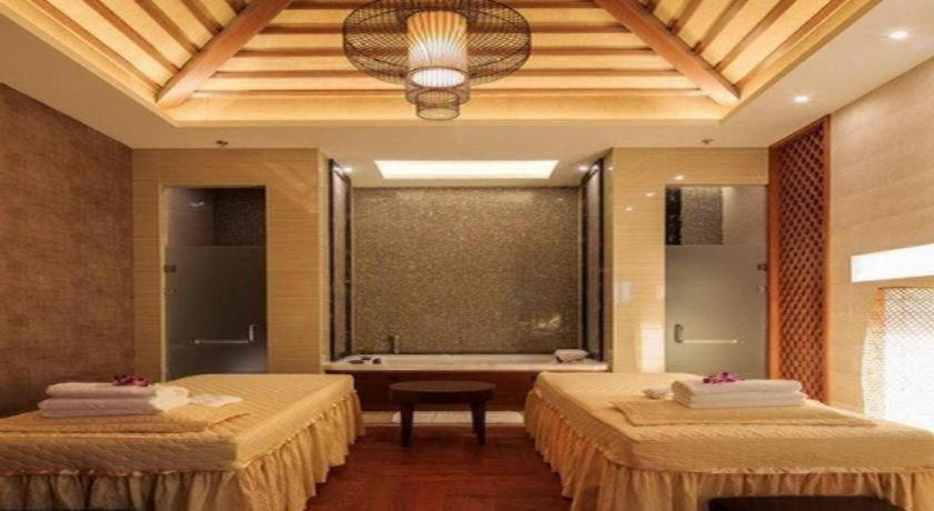 Bedroom, Jianguo Hotspring Hotel, Langfang