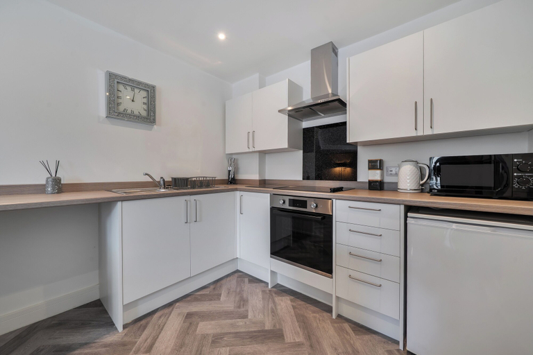 Private kitchen 4, Annexe Bungalow, Sleeps 2 Maximum - Parking,garden, Norfolk
