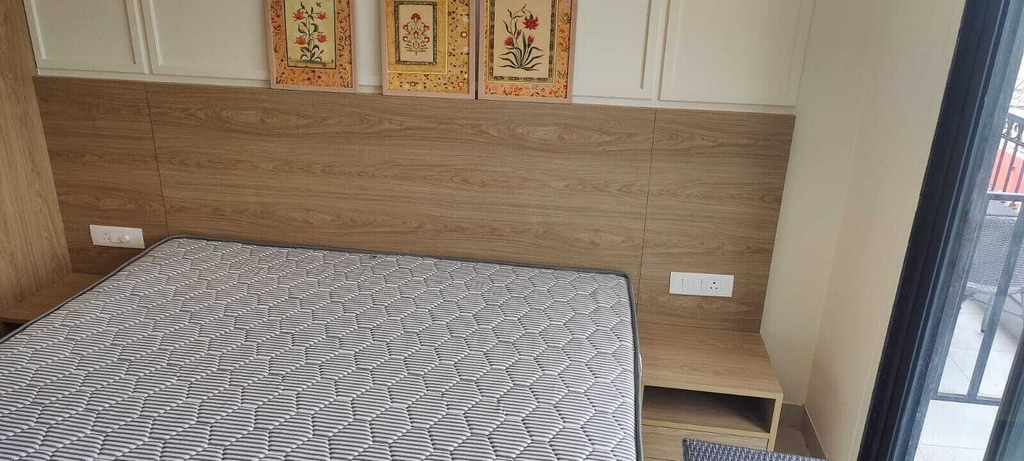 Room 4, Urban Alcove Executive Suites by Luxe 8, Gurgaon