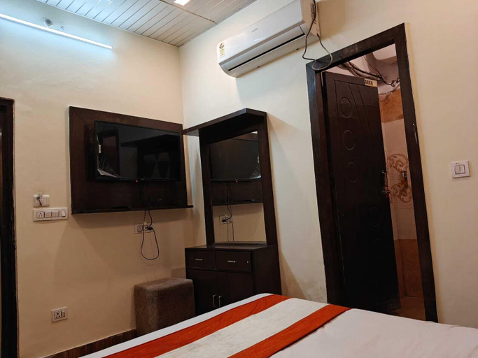 Bedroom 2, 호텔 수다르샨, Hardwar